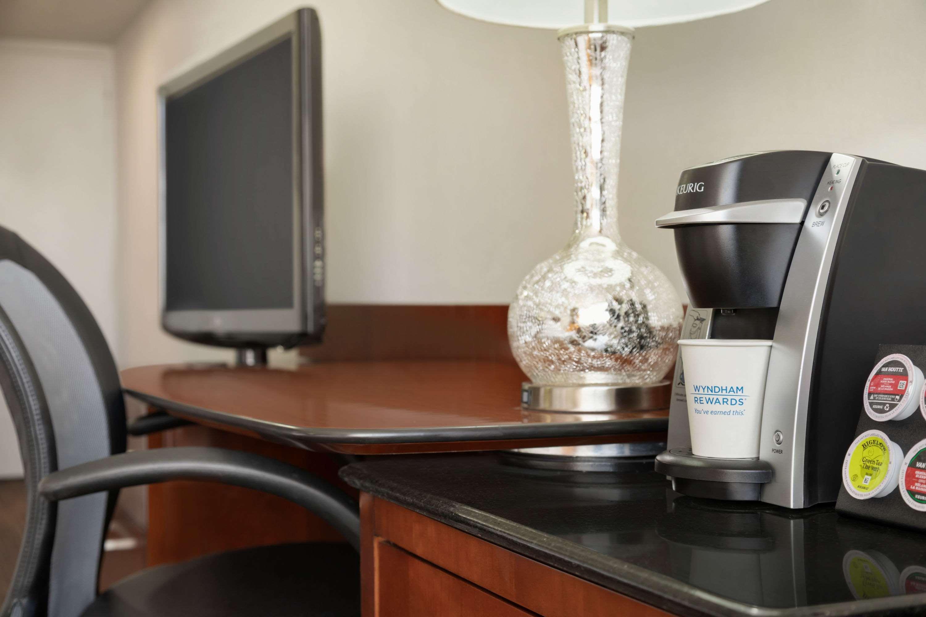 Travelodge By Wyndham Quebec City Hotel & Convention Centre Εξωτερικό φωτογραφία
