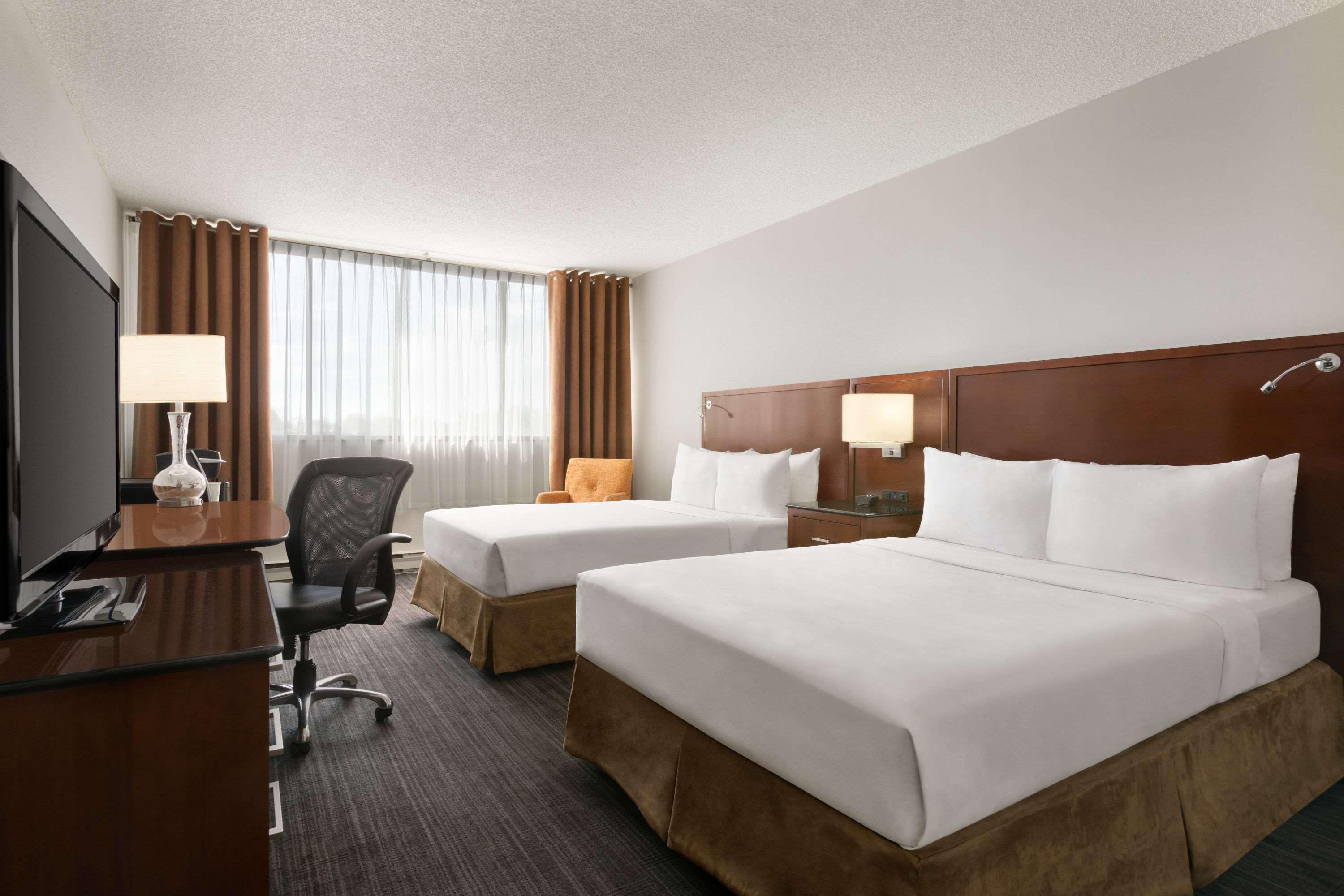 Travelodge By Wyndham Quebec City Hotel & Convention Centre Εξωτερικό φωτογραφία