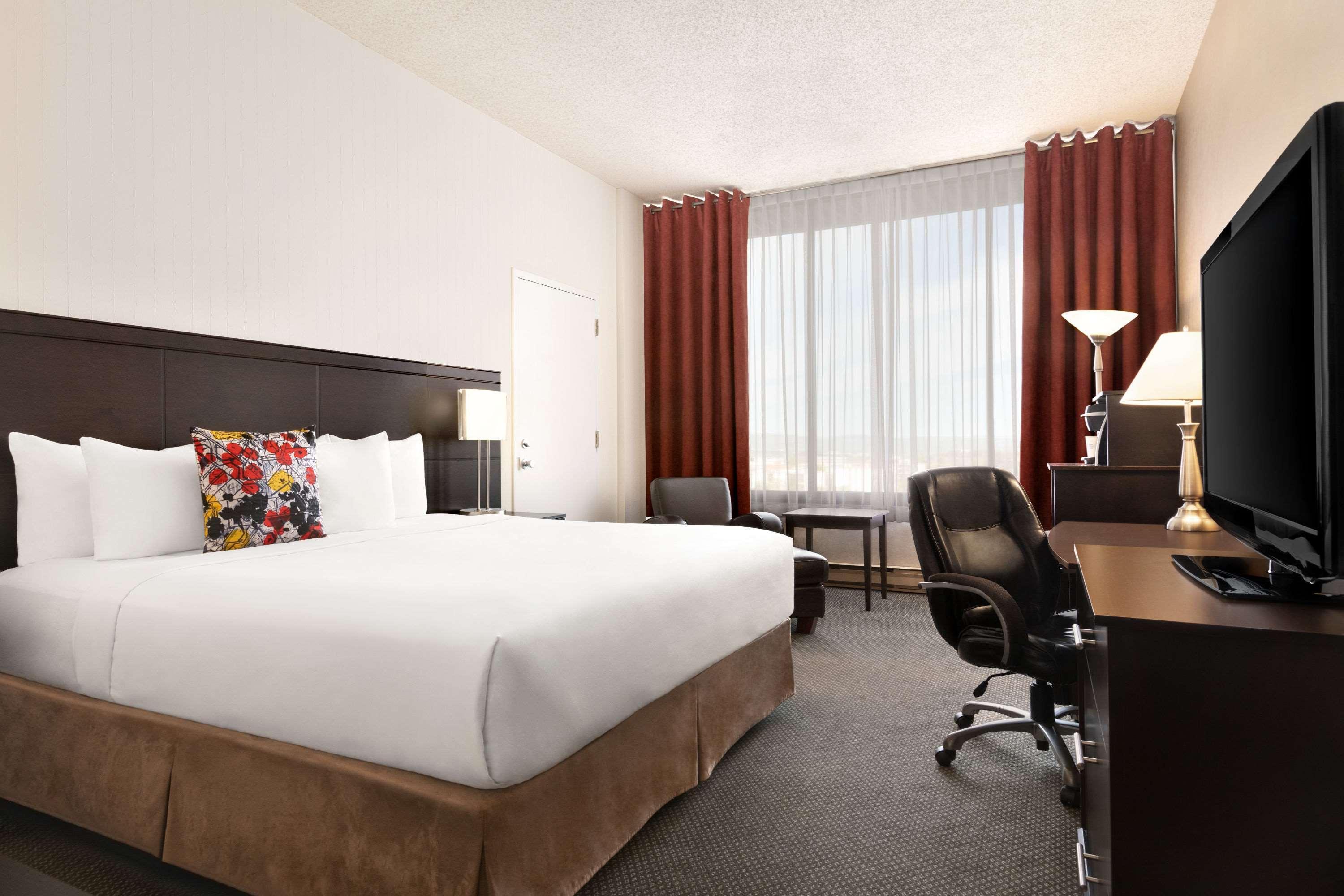 Travelodge By Wyndham Quebec City Hotel & Convention Centre Εξωτερικό φωτογραφία