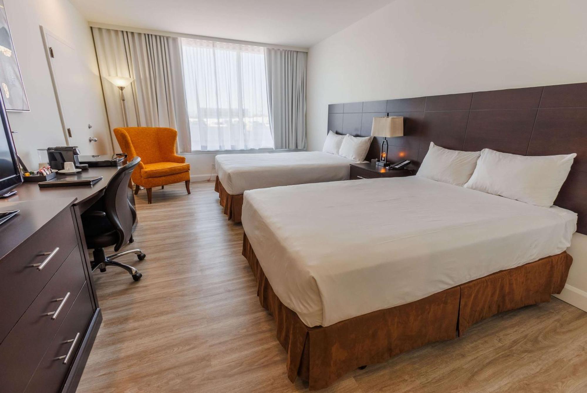 Travelodge By Wyndham Quebec City Hotel & Convention Centre Εξωτερικό φωτογραφία