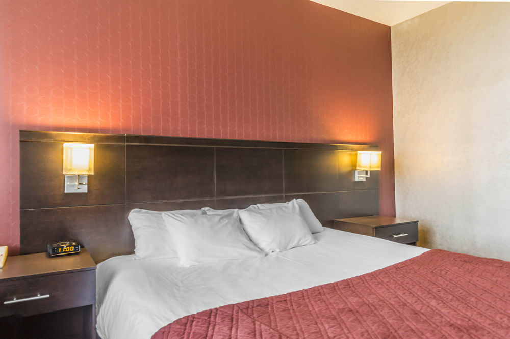 Travelodge By Wyndham Quebec City Hotel & Convention Centre Εξωτερικό φωτογραφία