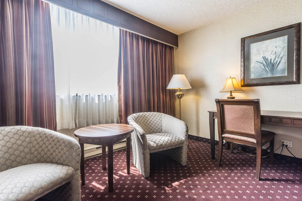 Travelodge By Wyndham Quebec City Hotel & Convention Centre Εξωτερικό φωτογραφία