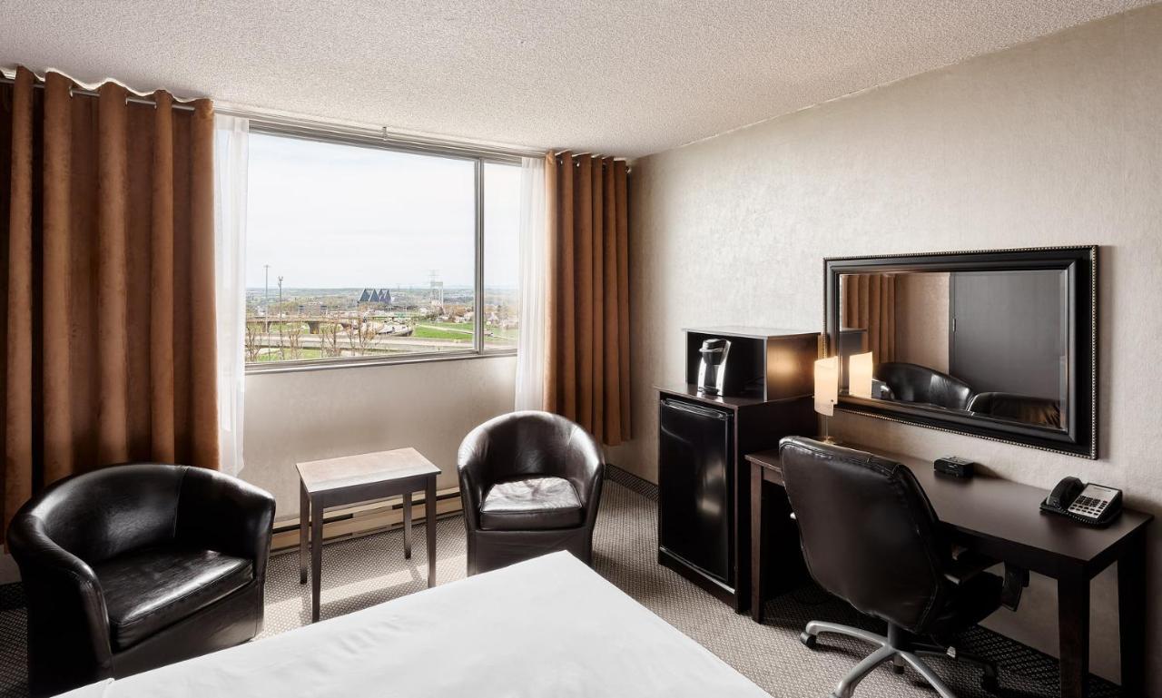 Travelodge By Wyndham Quebec City Hotel & Convention Centre Εξωτερικό φωτογραφία